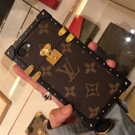 louis vuitton iphone 5 case fake